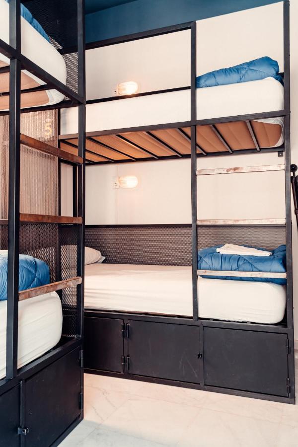 Joy Setas Coworking Hostel Sevilla Kültér fotó