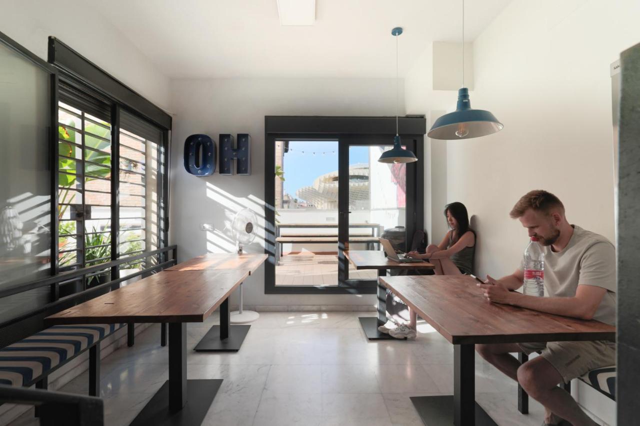 Joy Setas Coworking Hostel Sevilla Kültér fotó
